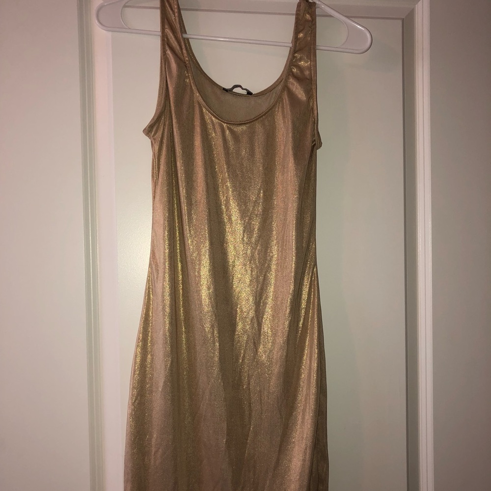 Metallic Gold Dress - Picture 4 of 5